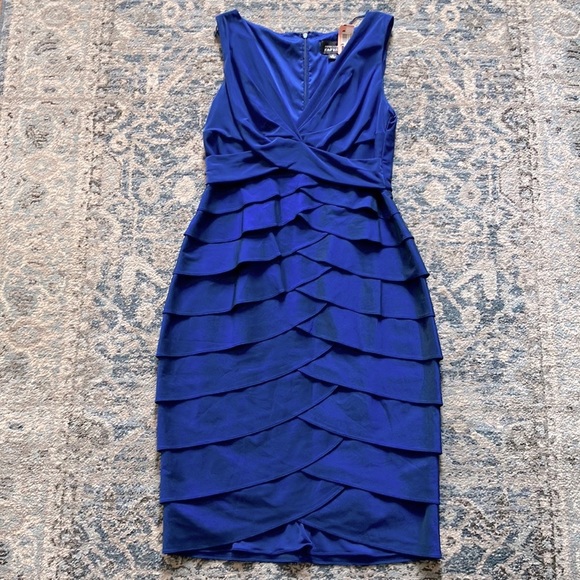 Adrianna Papell Scalloped Cocktail Dress - Picture 2 of 10